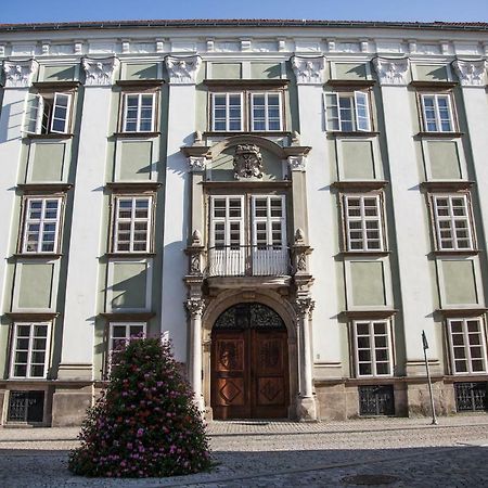 Althansky Palac Znojmo Exterior foto